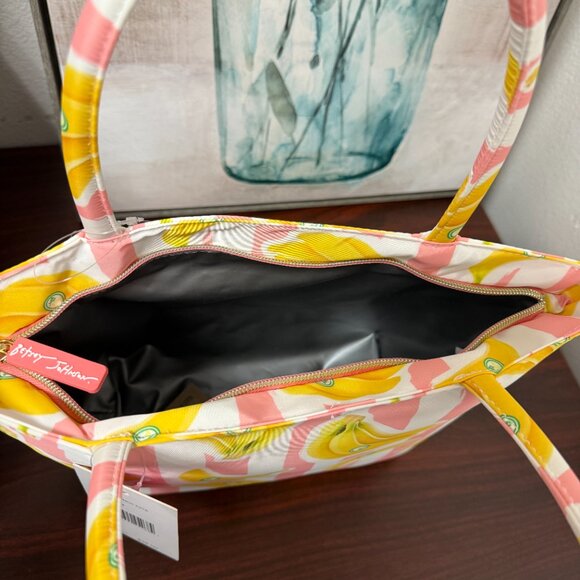 Betsey Johnson Banana Lunch Tote/Bag NWT - Picture 6 of 7